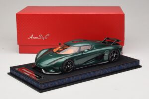 Koenigsegg Regera Grön Tonad Kolfiber FrontiArt 1:18 AS010-110 Resin — bild 6 av 7