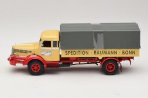 Krupp Titan Flakbil Baumann Bonn Minichamps 1:43 439069025 Metall — bild 3 av 6