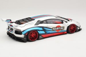 Lamborghini Aventador LB Works Martini Livery AUTOart 1:18 79185 Komposit — bild 3 av 8
