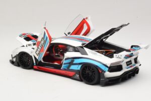 Lamborghini Aventador LB Works Martini Livery AUTOart 1:18 79185 Komposit — bild 5 av 8