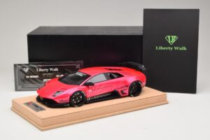 Lamborghini Murcielago Liberty Walk Glansig Rosa AB Models 1:18 REMC044 Resin — bild 7 av 7