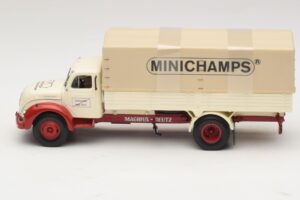 Magirus-Deutz S 7500 Jupiter Flakbil Vit Röd Minichamps 1:43 439141022 Metall — bild 3 av 6