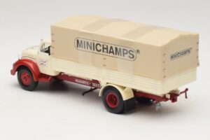 Magirus-Deutz S 7500 Jupiter Flakbil Vit Röd Minichamps 1:43 439141022 Metall — bild 5 av 6
