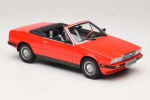 Maserati Biturbo Spyder Röd Minichamps 1:18 107123530 Resin — bild 4 av 6