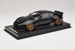Maserati GranTurismo Liberty Walk Svart med Guldfälgar AB Models 1:18 MAS-LB08-C Resin