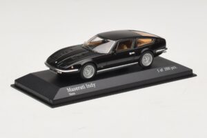 Maserati Indy Svart Minichamps 1:43 437123121 Metall — bild 2 av 4