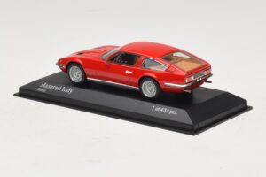 Maserati Indy Röd Minichamps 1:43 437123120 Metall — bild 3 av 4