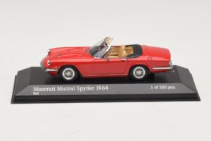 Maserati Mistral Spyder Röd Minichamps 1:43 437123430 Metall