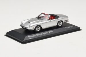 Maserati Mistral Spyder Silver Minichamps 1:43 437123431 Metall — bild 2 av 4
