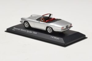 Maserati Mistral Spyder Silver Minichamps 1:43 437123431 Metall — bild 3 av 4