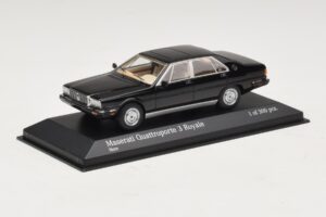 Maserati Quattroporte III Royale Svart Minichamps 1:43 437123501 Metall — bild 2 av 4