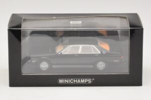 Maserati Quattroporte III Royale Svart Minichamps 1:43 437123501 Metall — bild 4 av 4