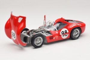 Maserati Tipo 61 #98 C. Shelby Times Mirror Grand Prix for Sportscars 1960 Minichamps 1:18 100601298 Metall — bild 2 av 8