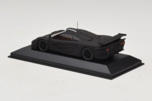 McLaren F1 GTR Longtail Svart Matt 1997 Minichamps 1:43 MCLAREN010 Metall — bild 2 av 4