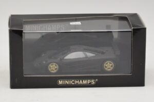 McLaren F1 GTR Prototype Mattsvart Med Gyllene Fälgar Minichamps 1:43 MCLAREN008 Metall — bild 4 av 4
