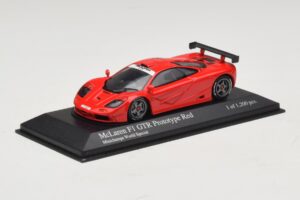 McLaren F1 GTR Prototype World Special Röd Minichamps 1:43 MCLAREN007 Metall