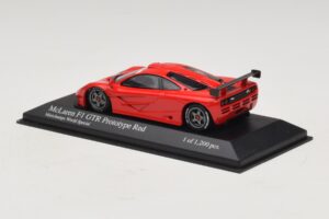 McLaren F1 GTR Prototype World Special Röd Minichamps 1:43 MCLAREN007 Metall — bild 2 av 4