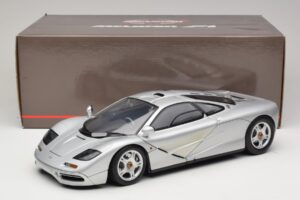 McLaren F1 Silver Minichamps 1:12 530133123 Metall — bild 8 av 8