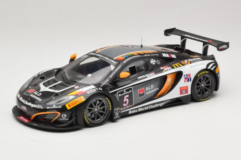 McLaren MP4-12C GT3 #5 D. Wauters 24 Hours of Spa 2013 Minichamps 1:18 151131305 Metall