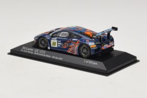 McLaren MP4-12C GT3 #88 Von Ryan Racing Barff / Goodwin 24 Hours of Spa 2013 Minichamps 1:43 437131388 Metall — bild 3 av 4