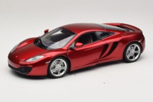 McLaren MP4-12C Röd Metallic Minichamps 1:18 110133022 Metall