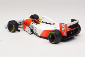 McLaren MP4/8 Ford #8 A. Senna Winner European GP 1993 Minichamps 1:18 540931818 Metall — bild 5 av 7