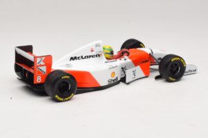 McLaren MP4/8 Ford #8 A. Senna Winner European GP 1993 Minichamps 1:18 540931818 Metall — bild 6 av 7