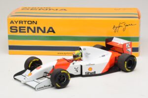 McLaren MP4/8 Ford #8 A. Senna Winner Japanese GP 1993 Minichamps 1:18 540931878 Metall — bild 2 av 7