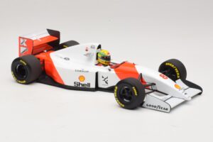 McLaren MP4/8 Ford #8 A. Senna Winner Japanese GP 1993 Minichamps 1:18 540931878 Metall — bild 7 av 7