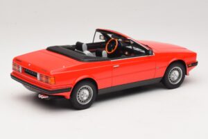 Mercedes 300 Cabriolet Mörkröd Minichamps 1:43 437032131 Metall — bild 2 av 6