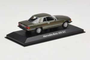 Mercedes 450 SLC C107 Mörkgrön Metallic Maxichamps 1:43 940033420 Metall — bild 2 av 4