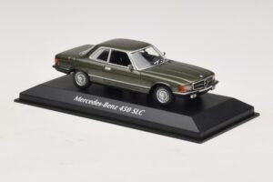 Mercedes 450 SLC C107 Mörkgrön Metallic Maxichamps 1:43 940033420 Metall — bild 3 av 4