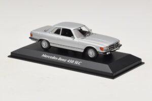 Mercedes 450 SLC C107 Silver Maxichamps 1:43 940033421 Metall — bild 3 av 4