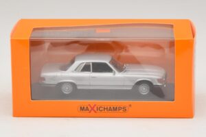Mercedes 450 SLC C107 Silver Maxichamps 1:43 940033421 Metall — bild 4 av 4