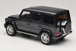 Mercedes AMG G63 W463 Svart GT Spirit 1:18 GT035 Resin — bild 5 av 6