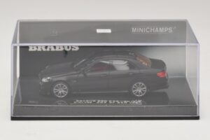 Mercedes Brabus 850 E63 W212 Mattsvart Minichamps 1:43 437034101 Metall — bild 4 av 5