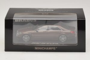 Mercedes Brabus 850 S63 W222 Brunmetallic Minichamps 1:43 437034202 Metall — bild 5 av 5