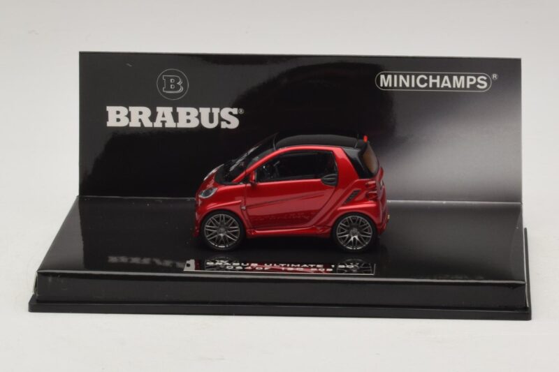 Mercedes Brabus Ultimate 120 Röd Minichamps 1:43 437032701 Metall
