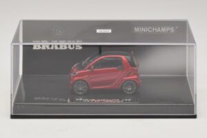 Mercedes Brabus Ultimate 120 Röd Minichamps 1:43 437032701 Metall — bild 4 av 5