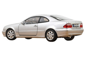 Mercedes CLK C208 Brilliant Silver Norev 1:18 183335 Metall — bild 3 av 3