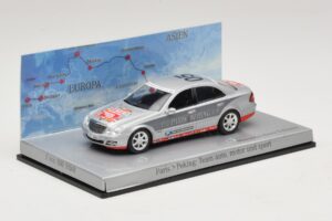 Mercedes E-Class #5 Team Auto Motor und Sport Rally Paris-Peking 2007 Minichamps 1:43 B66962261 Metall — bild 2 av 5