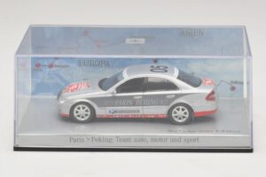 Mercedes E-Class #5 Team Auto Motor und Sport Rally Paris-Peking 2007 Minichamps 1:43 B66962261 Metall — bild 4 av 5