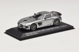Mercedes SLS AMG C197 Black Series Gråmetallic Minichamps 1:43 437033024 Metall — bild 2 av 4