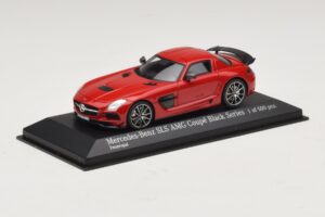 Mercedes SLS AMG C197 Black Series Röd Minichamps 1:43 437033021 Metall — bild 2 av 4