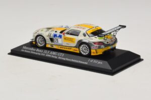 Mercedes SLS AMG GT3 #21 Rowe Racing Hartung / Heyer Nurburgring 24 Hours 2013 Minichamps 1:43 410133221 Metall — bild 3 av 4