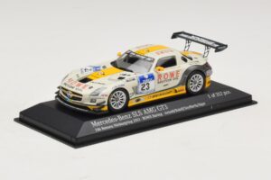 Mercedes SLS AMG GT3 #23 Rowe Racing Arnold / Roloff Nurburgring 24 Hours 2013 Minichamps 1:43 410133223 Metall — bild 2 av 4