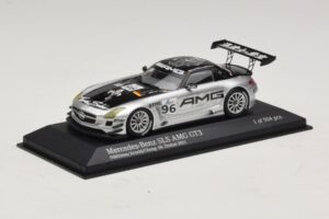 Mercedes SLS AMG GT3 #96 M. Hakkinen / R. Arnold 6 Hours of Zhuhai 2011 Minichamps 1:43 410113296 Metall — bild 2 av 4