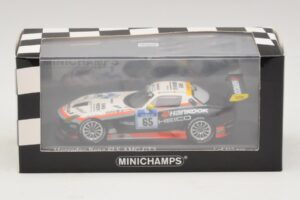 Mercedes SLS AMG GT3 #65 Hankook 24 Hours of Nurburgring 2012 Minichamps 1:43 437123265 Metall — bild 4 av 4