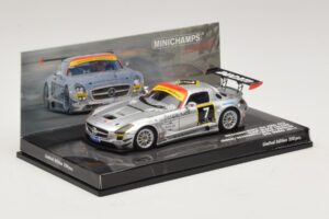 Mercedes SLS AMG GT3 #7 Black Falcon Jager / Seyffarth 24 Hours of Dubai 2011 Minichamps 1:43 437110307 Metall — bild 2 av 5