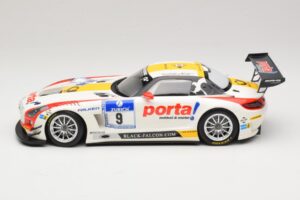 Mercedes SLS AMG GT3 #9 B. Schneider / J. Bleekemolen Black Falcon 24 Hours of Nurburgring Winner 2013 Minichamps 1:18 151133 — bild 3 av 6